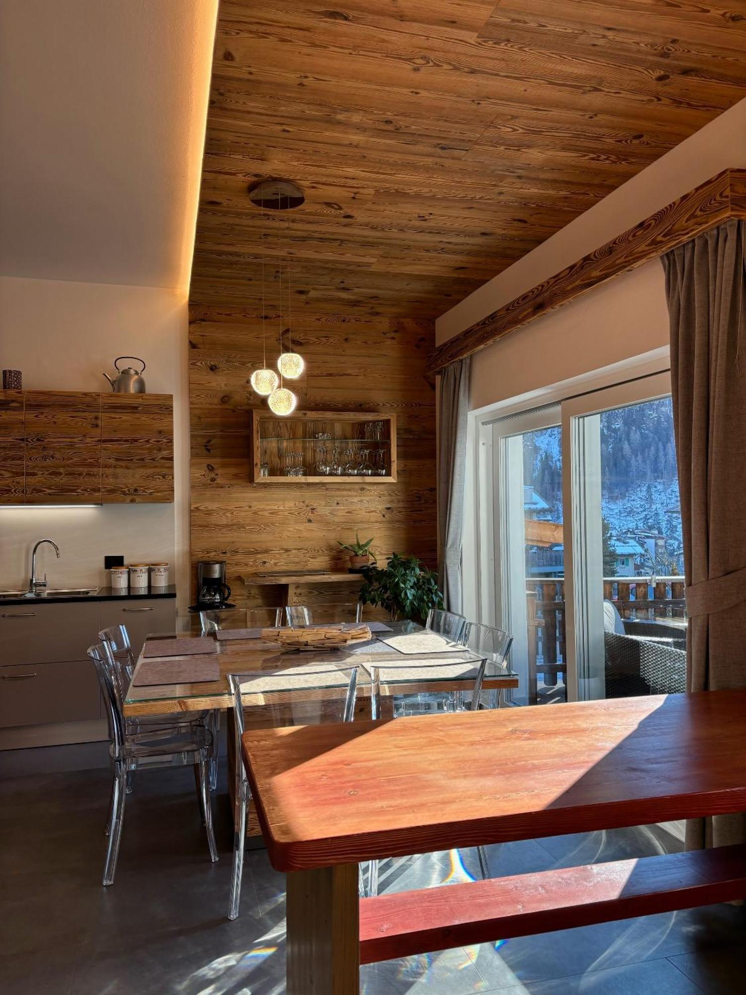 Eurochalet Campitello di Fassa Exteriör bild